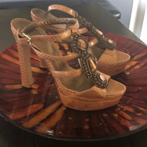Pelle Moda heels